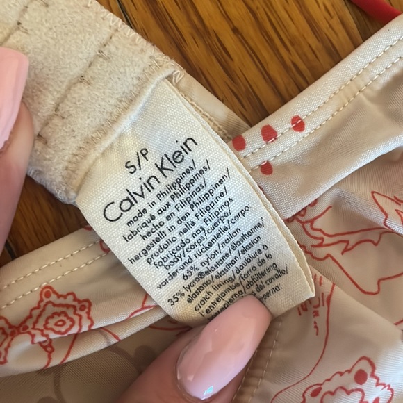 NWOT Calvin Klein Intimates bralette size small - Picture 3 of 4